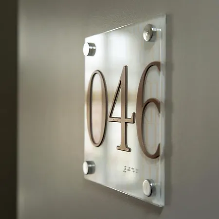 Des Reignaux Hotel 3*