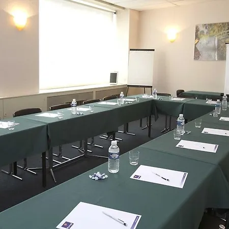 Des Reignaux Hotel 3*