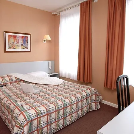 Des Reignaux 3* Λιλ