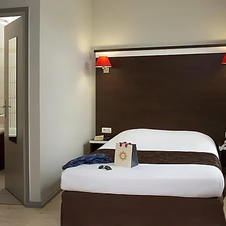 Des Reignaux Hotel 3*
