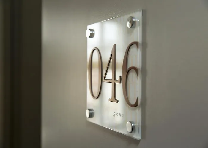 Des Reignaux Hotel 3*