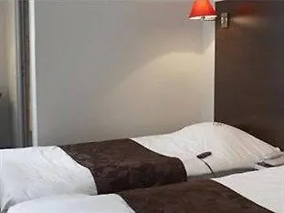 Des Reignaux 3* Lilla