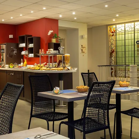 Des Reignaux 3* Lille